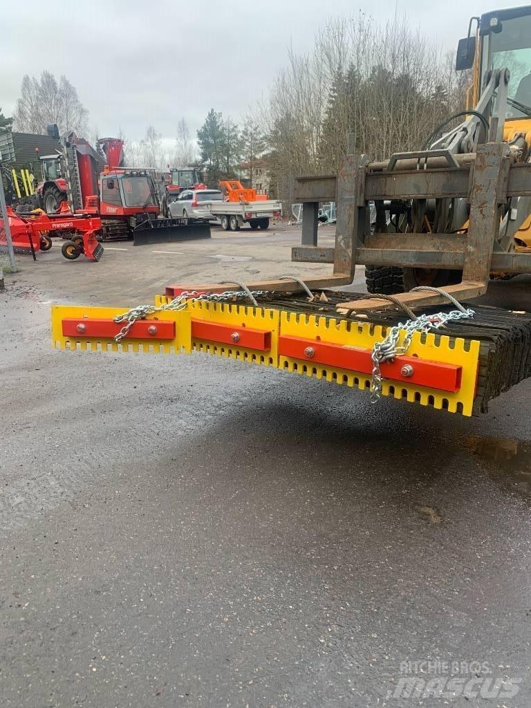  BERGMA VÄGSLADD Niveladoras de arraste