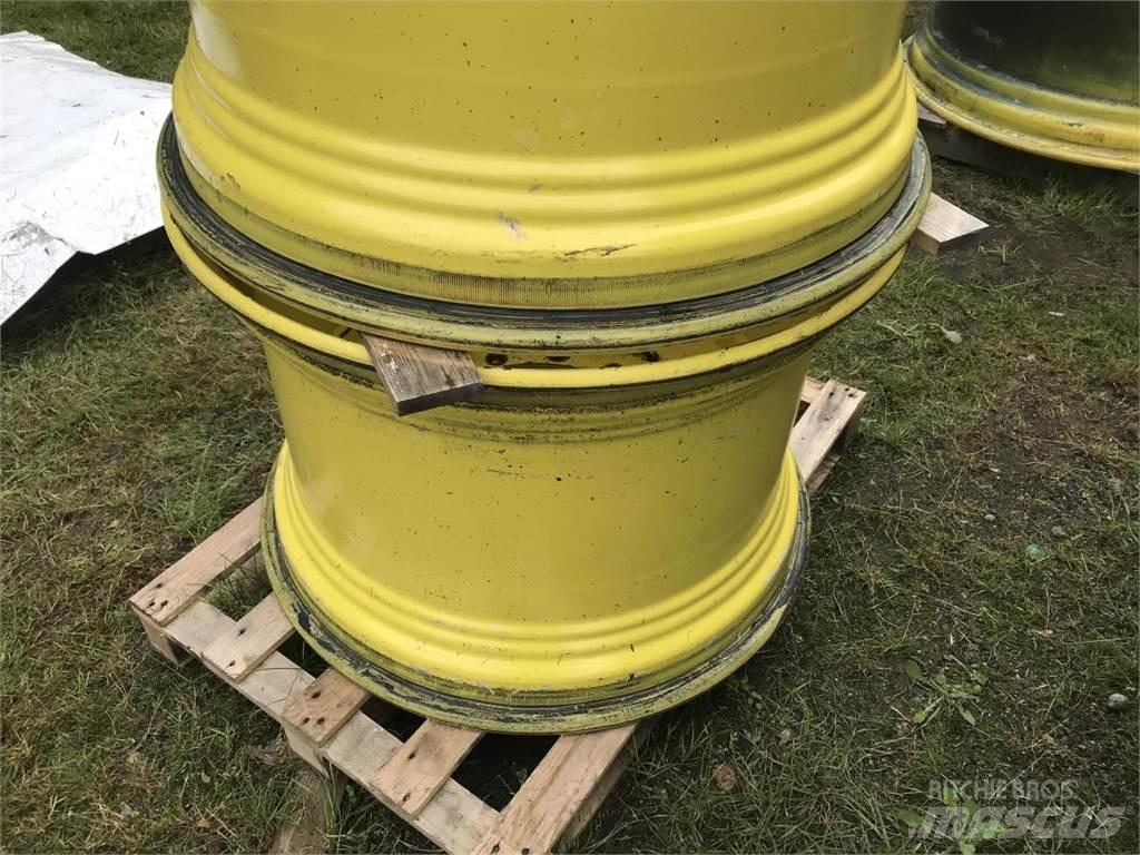 John Deere 23x34 Pneus Agrícolas