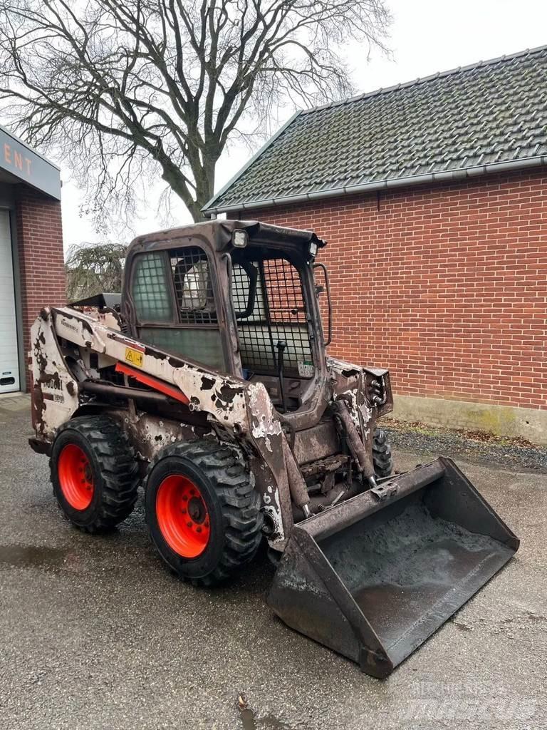 Bobcat S510 Carregadoras de direcção deslizante