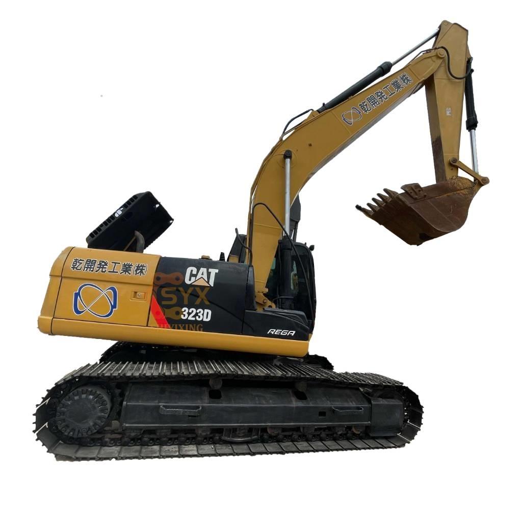 CAT 323D Escavadoras de rastos