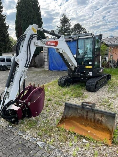 Bobcat E 55 z Mini Escavadoras <7t