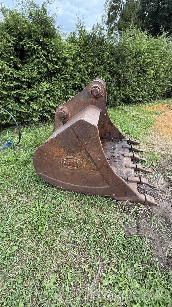 Doosan DX 225 Escavadoras de rastos