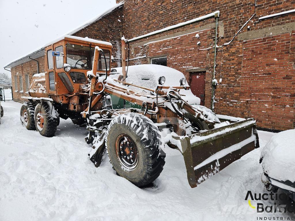  DZ 99 Motoniveladoras