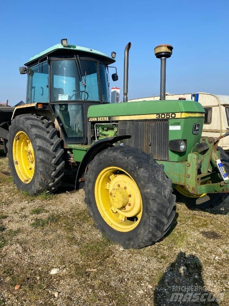 John Deere 3050 4WD Tratores Agrícolas usados