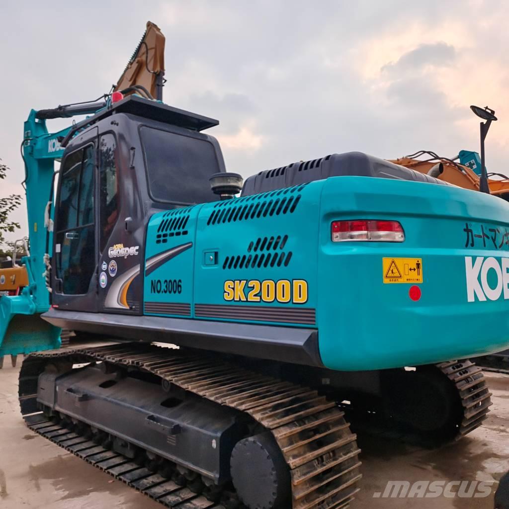 Kobelco SK 200 Escavadoras de rastos