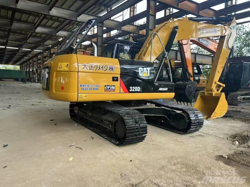 CAT 320 D2 Escavadoras de rastos