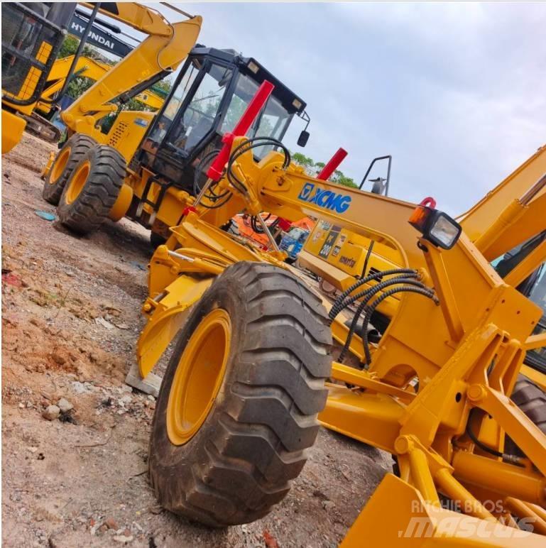 XCMG GR 215 Motoniveladoras