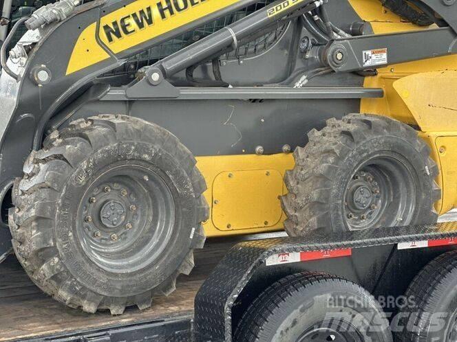 New Holland L 228 Carregadoras de direcção deslizante