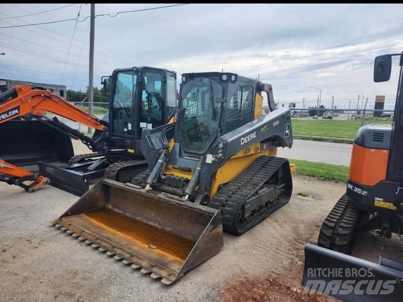 John Deere 333G Carregadoras de direcção deslizante