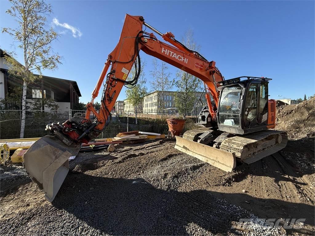 Hitachi ZX135 US-6 Escavadoras de rastos