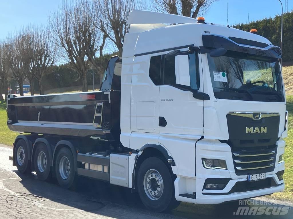 MAN TGX 35.520 Camiões basculantes