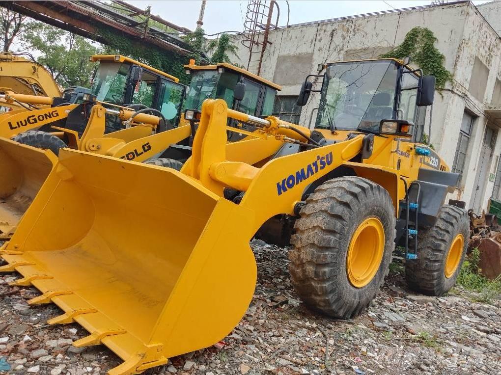 Komatsu WA 320-5 Pás carregadoras de rodas