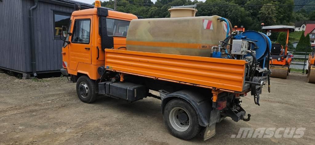 Multicar M 26 4X4 Camiões basculantes