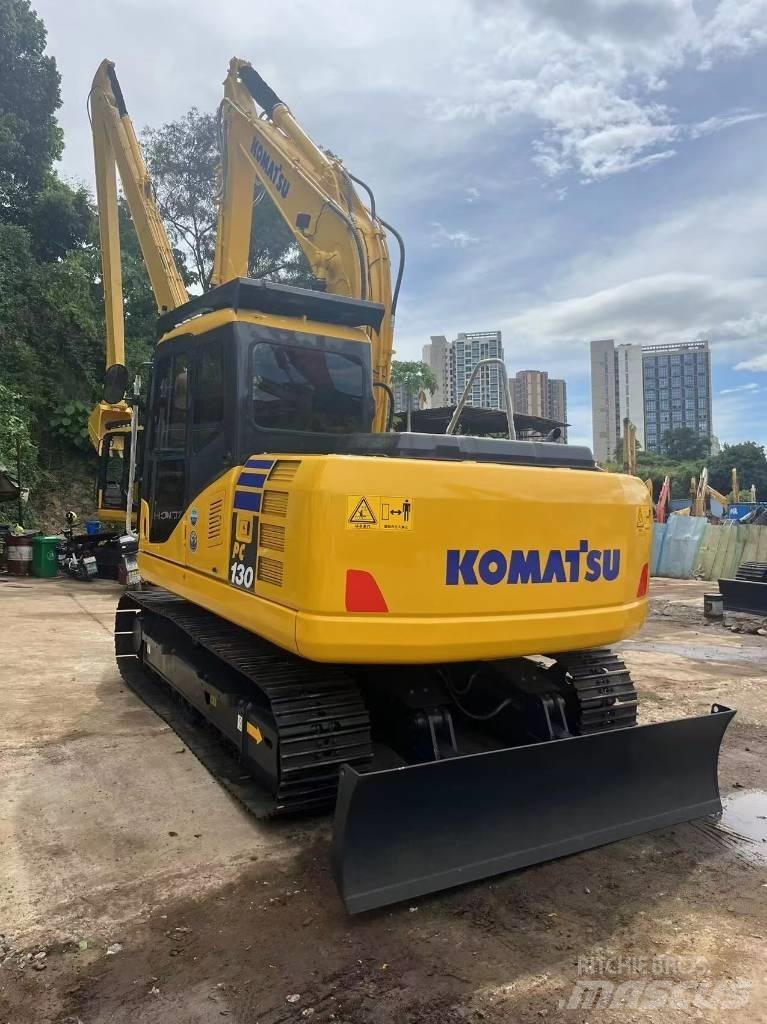 Komatsu PC 130-7 Escavadoras Midi 7t - 12t
