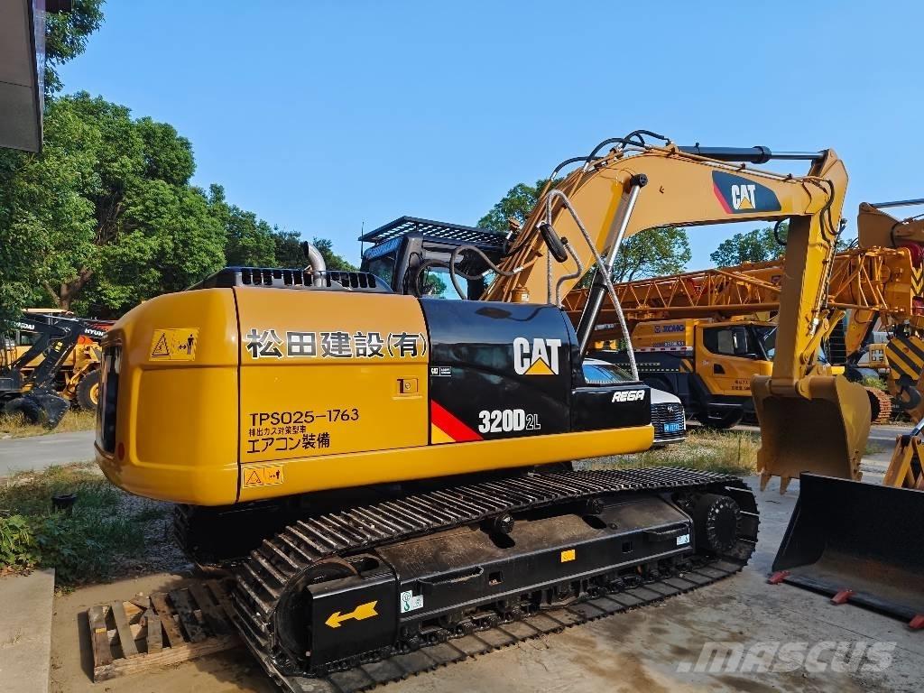 CAT 320 D2 L Escavadoras de rastos