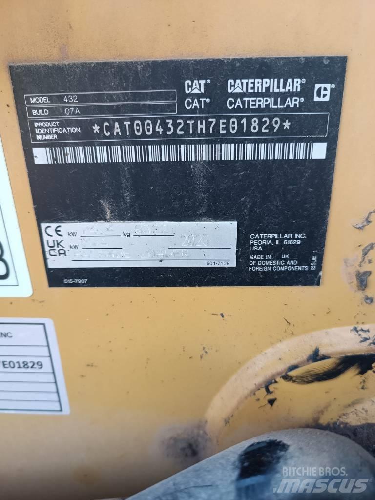 CAT 432 F Retroescavadoras