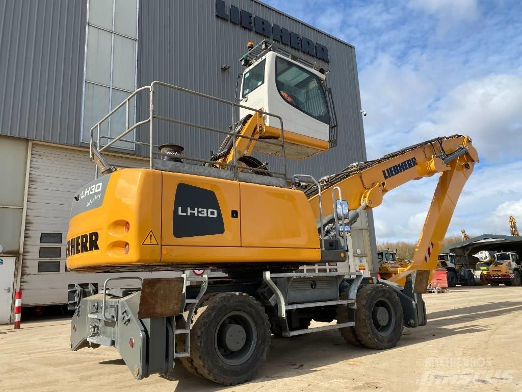 Liebherr LH 30 M Manipuladores de resíduos / indústria
