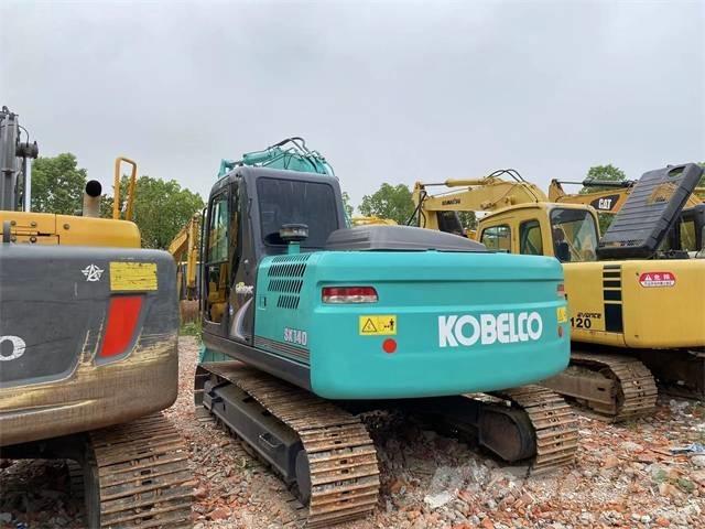 Kobelco SK 140 Escavadoras de rastos