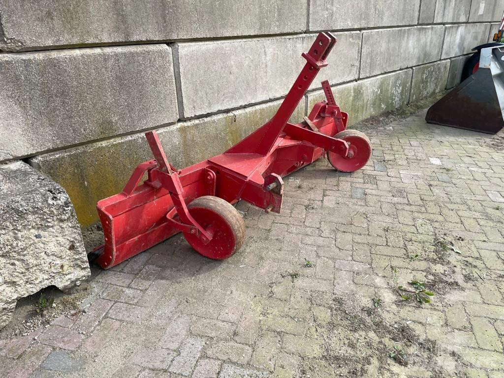  Grondschuif Niveladoras de arraste