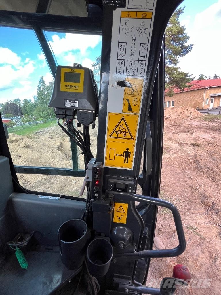Komatsu PC138US-11 Escavadoras de rastos