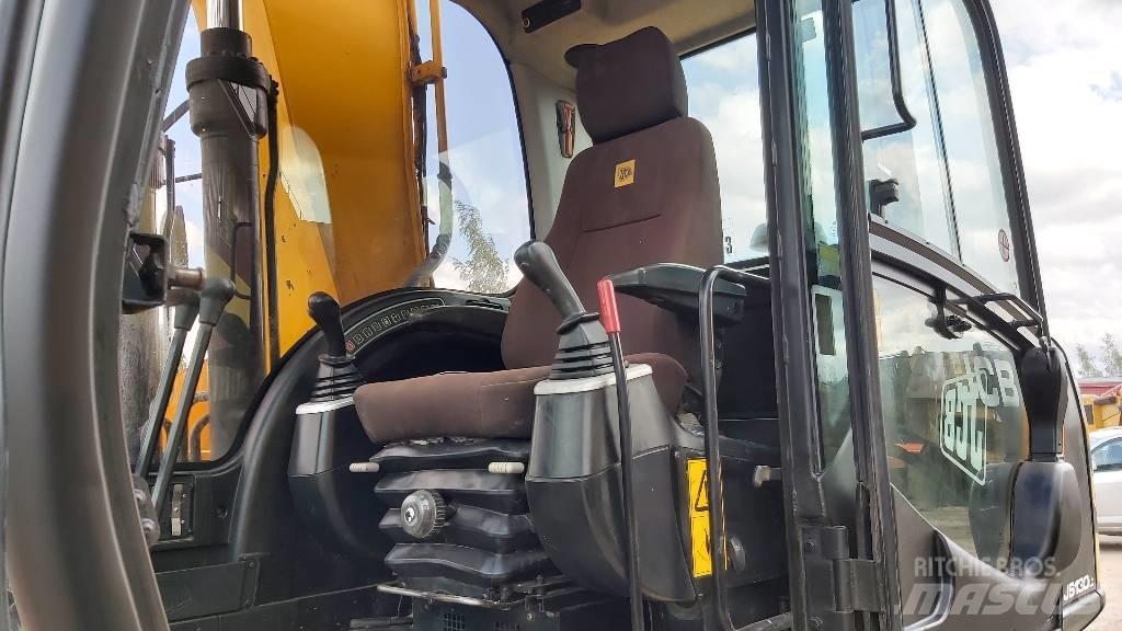 JCB JS 130 LC Escavadoras de rastos
