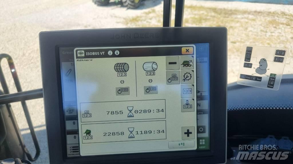 John Deere C441R Enfardadeira de rolos