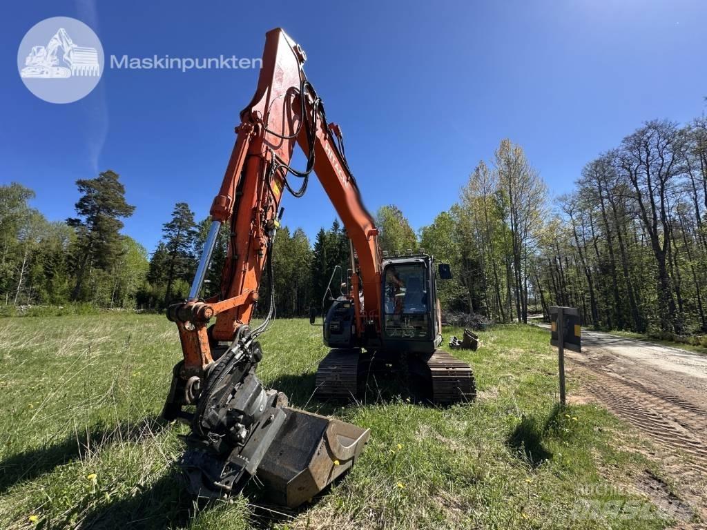 Hitachi ZX 135 US-6 Escavadoras de rastos