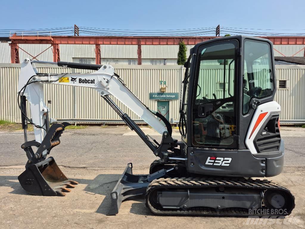 Bobcat E 32i Escavadoras de rastos