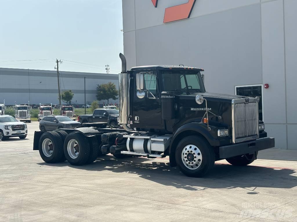 Western Star 4900 Tractores (camiões)