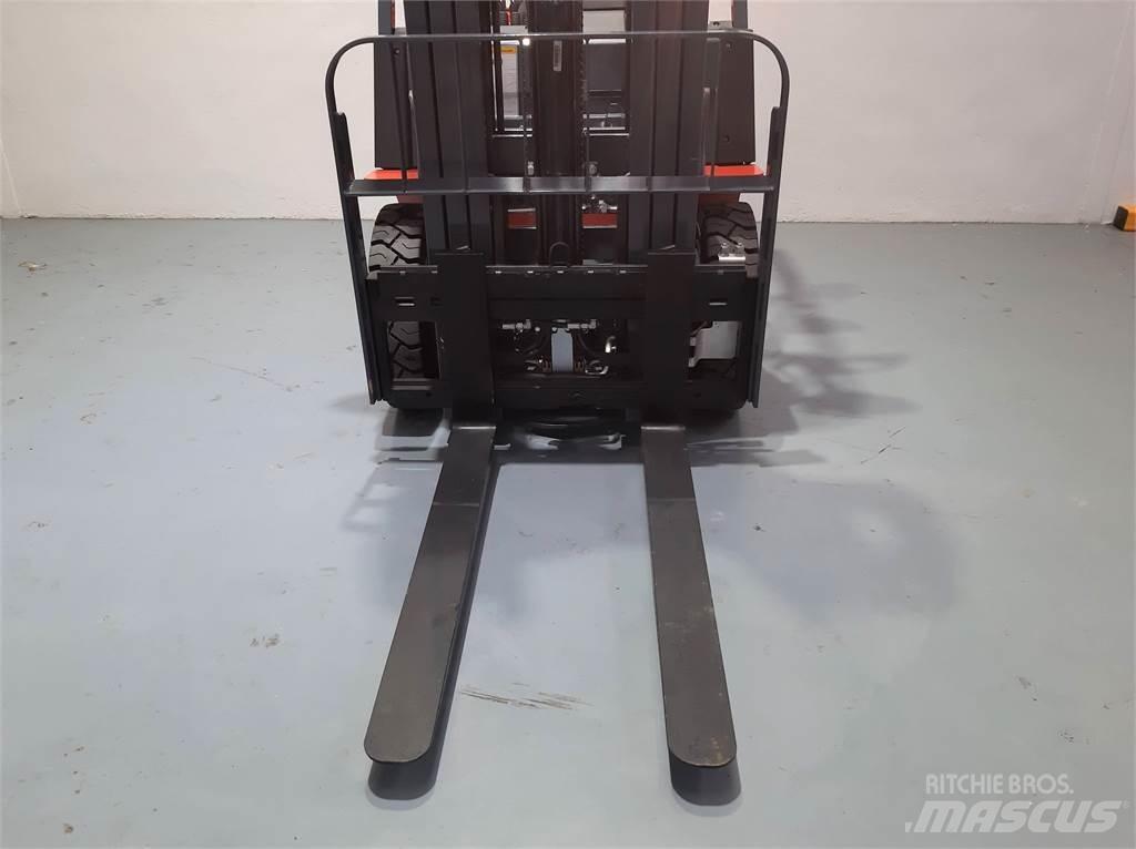 Heli CPCD25 XC26H Empilhadores Diesel