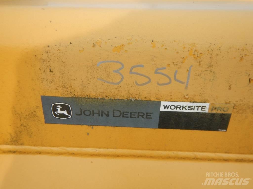 John Deere AT340424 Baldes