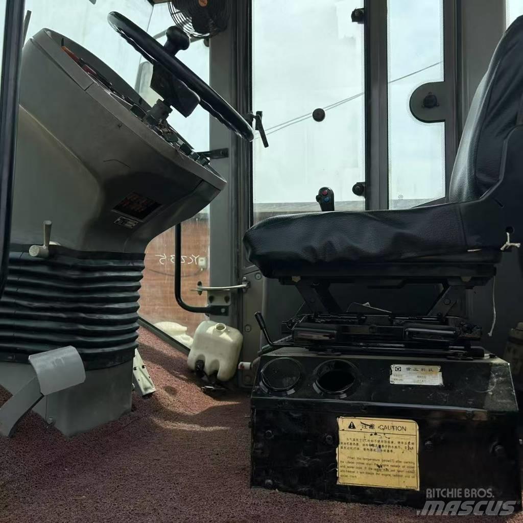 XCMG XS 223 J Cilindros Compactadores monocilíndricos