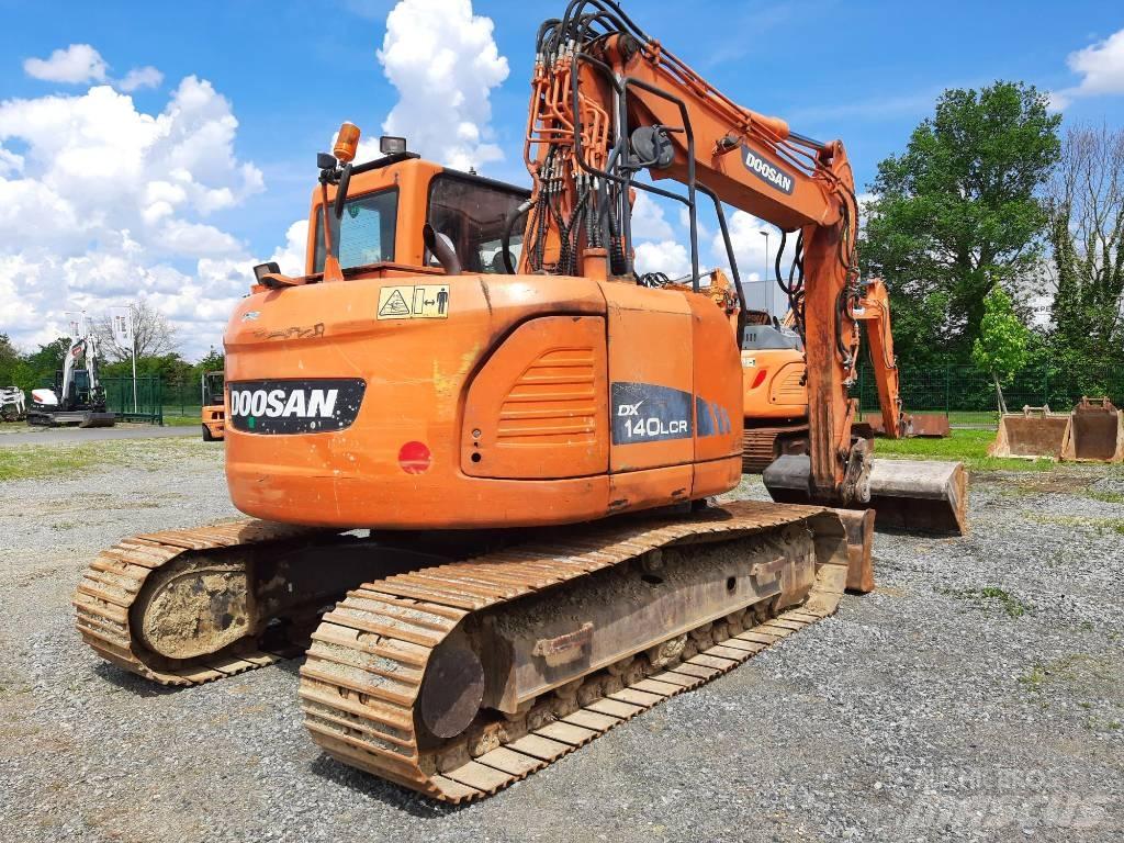 Doosan DX 140 LCR-3 Escavadoras de rastos