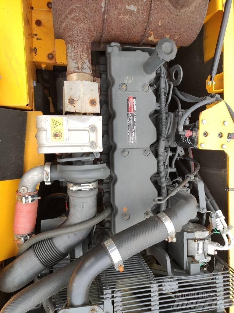 Komatsu PC 200 LC-8L Escavadoras de rastos