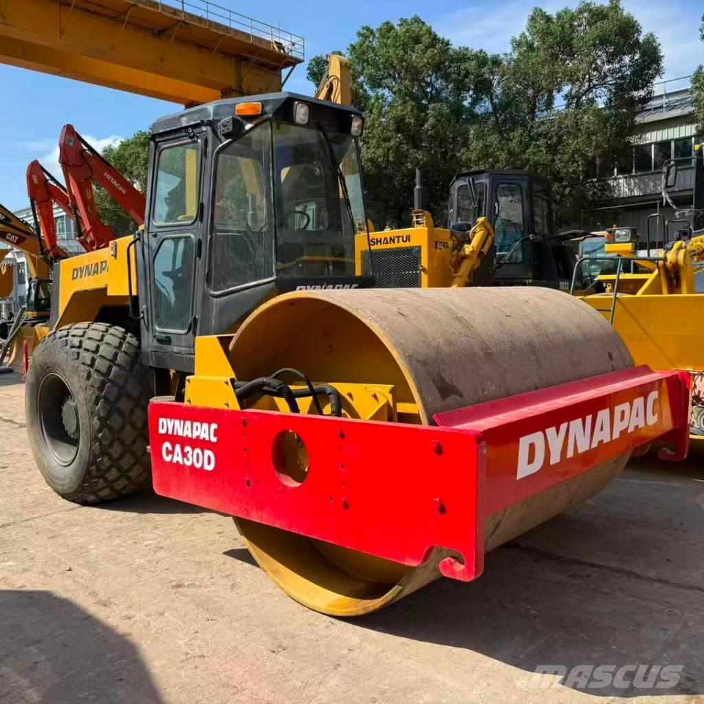 Dynapac CA30D Cilindros Compactadores monocilíndricos