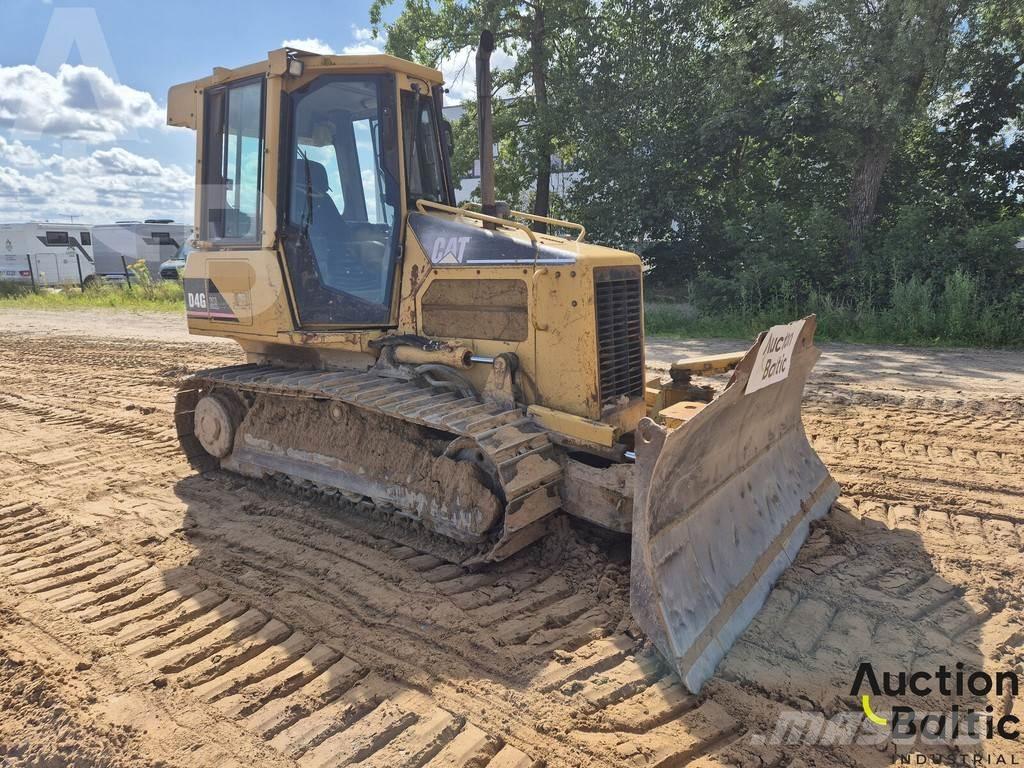 CAT D 4 G Dozers - Tratores rastos
