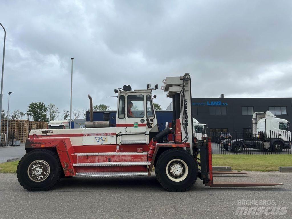 Svetruck 25 120 45 Empilhadores Diesel