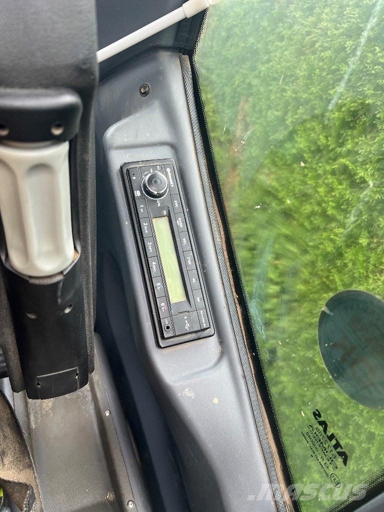 Atlas 140 W Escavadoras de rodas