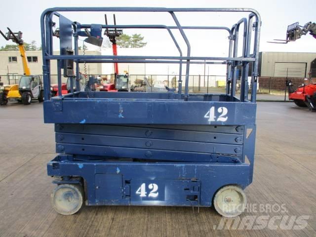 Genie GS 2646 (202) Elevadores de tesoura