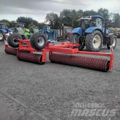 Quivogne ROLLMOT 830 Rolos agrícolas