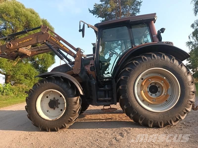 Valtra N 141 Tratores Agrícolas usados