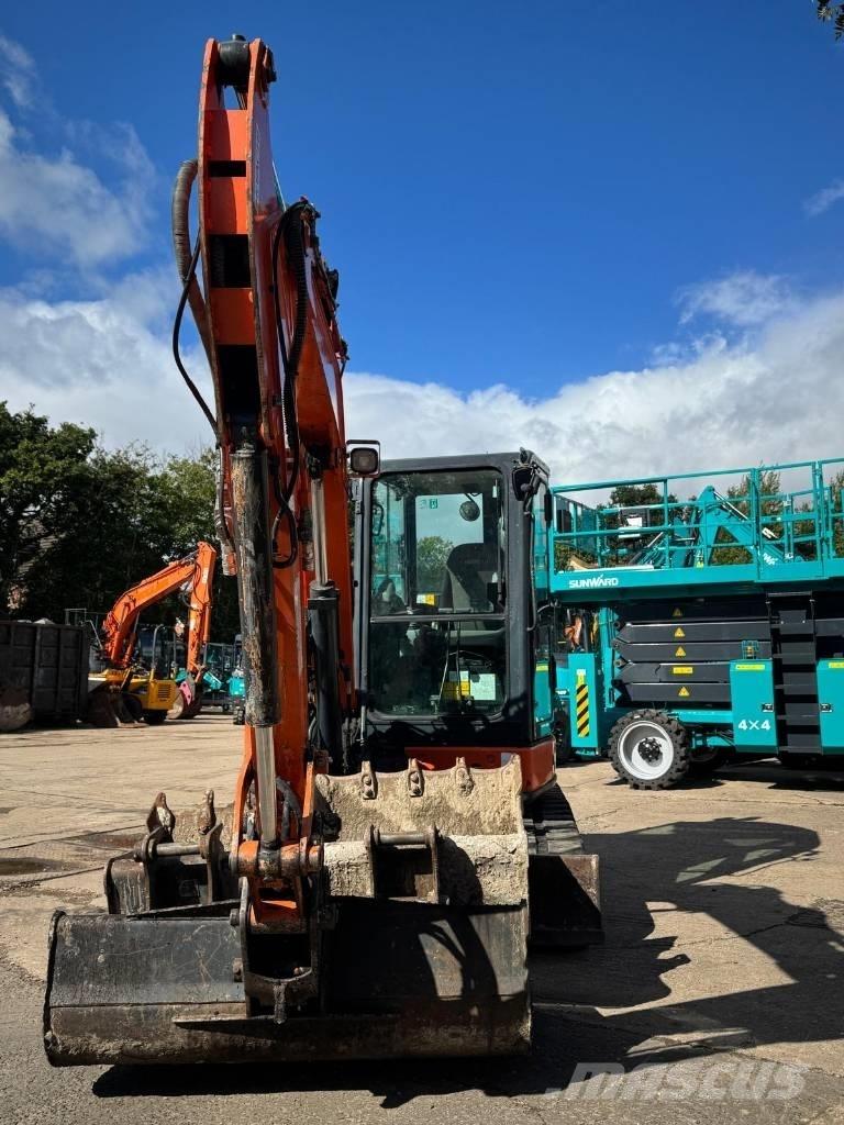 Hitachi ZX 55 U-5 Mini Escavadoras <7t