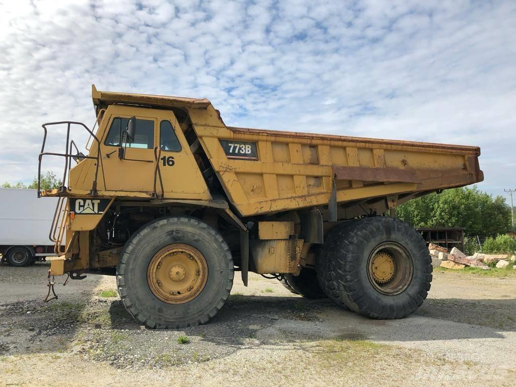 CAT 773 B Camiőes dumper basculantes rígidos