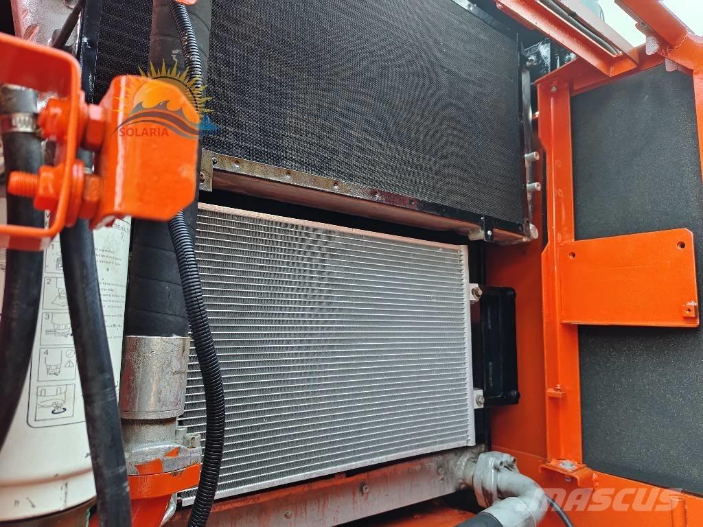 Doosan DX 300 LC Escavadoras de rastos