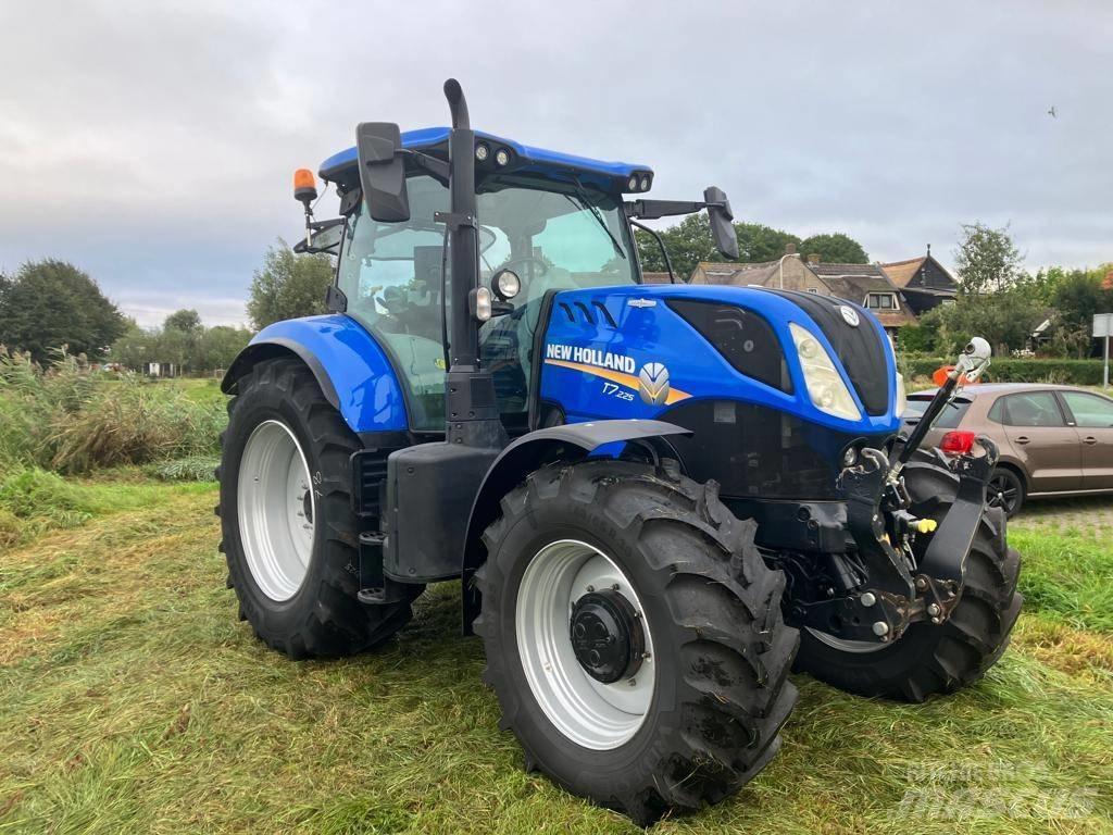 New Holland T7.225 Tratores Agrícolas usados