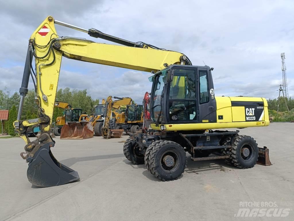 CAT M 322 D Escavadoras de rodas