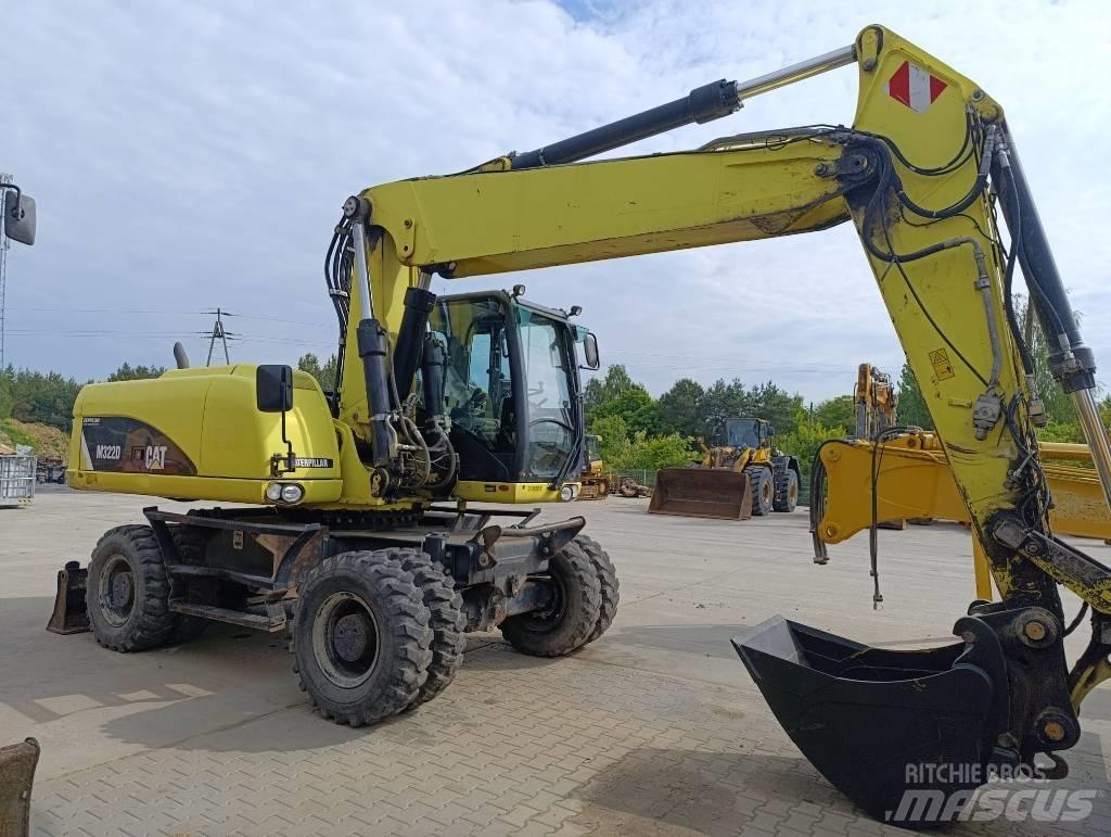 CAT M 322 D Escavadoras de rodas