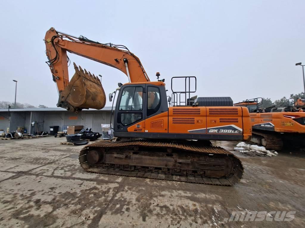 Doosan DX 300 LC-7 Escavadoras de rastos