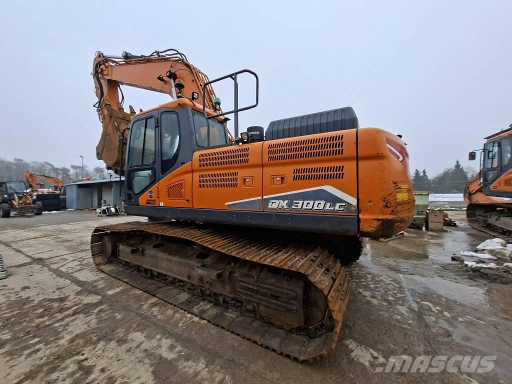 Doosan DX 300 LC-7 Escavadoras de rastos