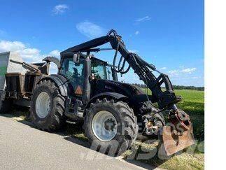 Valtra T 214 D Tratores Agrícolas usados